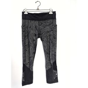 Lululemon Leggings Pace Rival Crop *Full-On Luxtreme (Size 6)